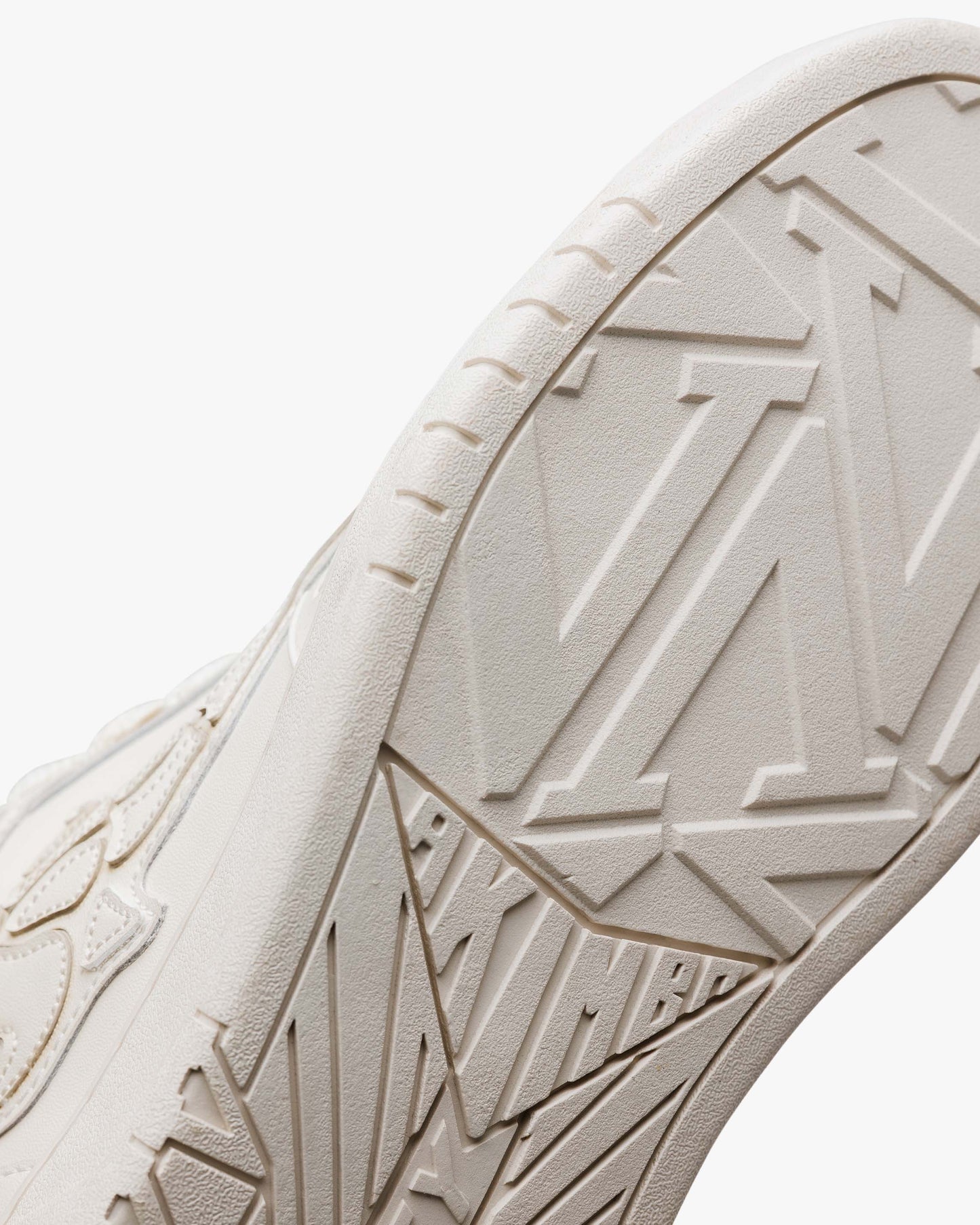 AKIMBO LOWS V2 "BUTTER"