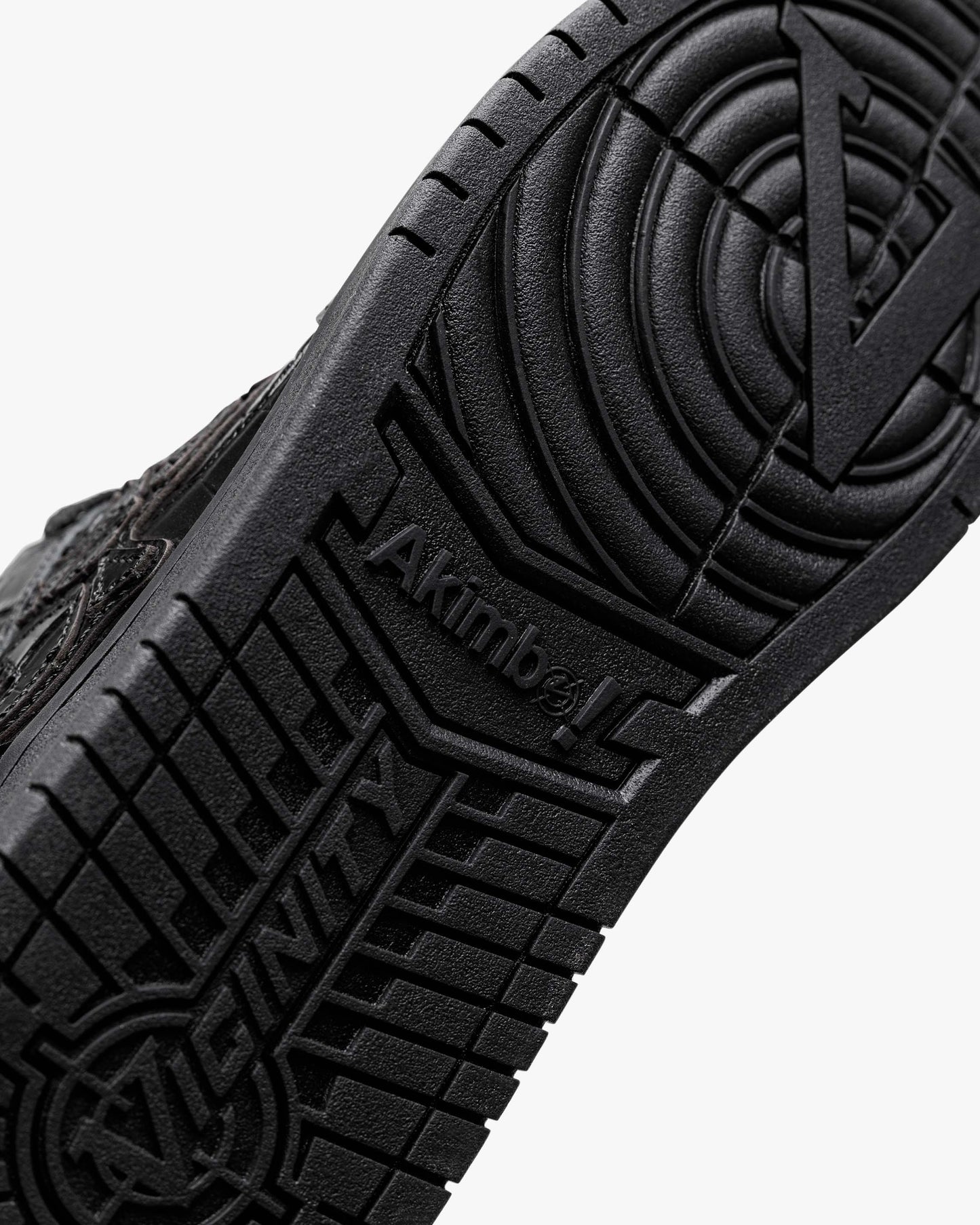 AKIMBO LOWS "BLACK CROCO"