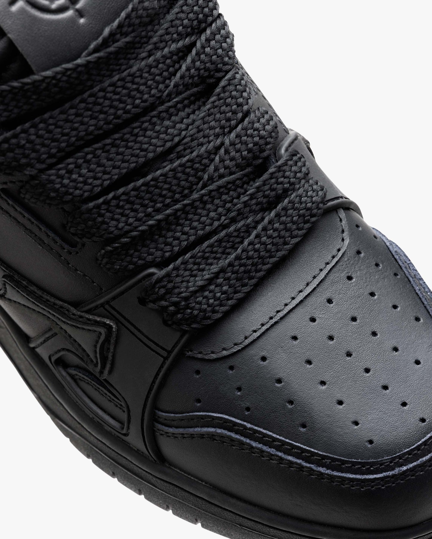 AKIMBO LOWS V2 "PURE BLACK"